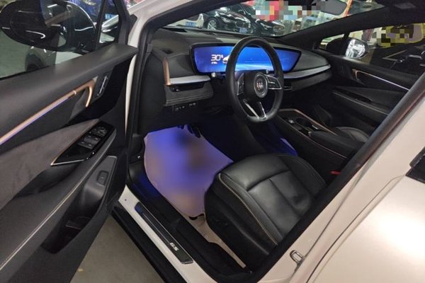 Buick E4 2023, 56200 км, за 15237 USD - фото 13