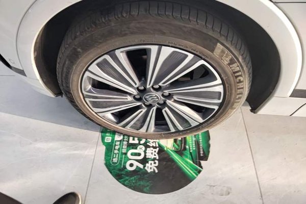 Buick E5 2023, 17600 км, за 20117 USD - фото 8