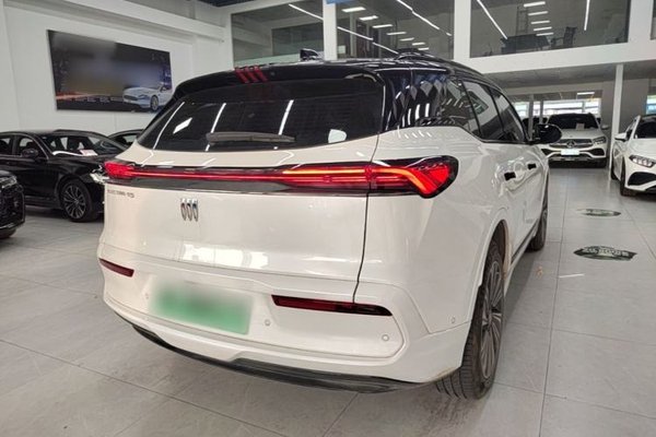 Buick E5 2023, 17600 км, за 20117 USD - фото 6