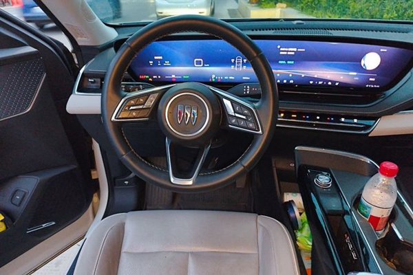 Buick E5 2023, 72900 км, за 13774 USD - фото 11
