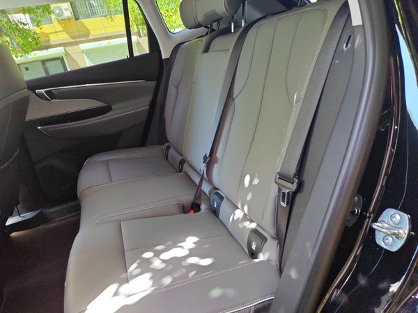 Buick E5 2025, 5000 км, за 21839 USD - фото 18