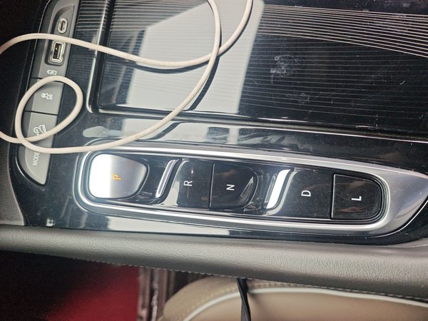 Buick Enclave 2020, 147200 км, за 16175 USD - фото 15