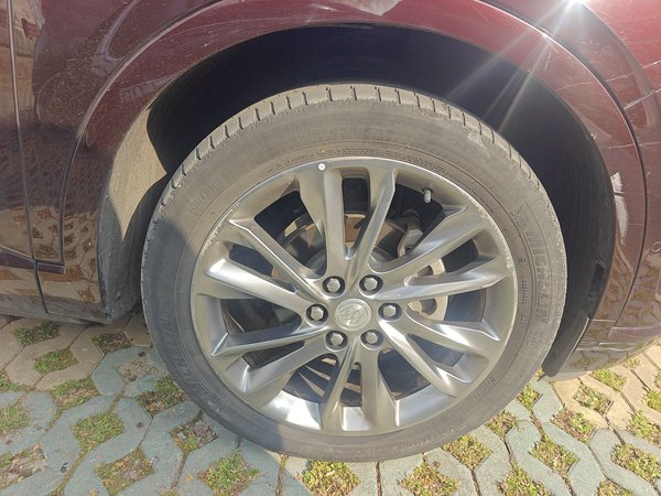Buick Enclave 2020, 138400 км, за 21027 USD