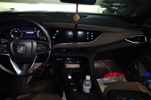 Buick Enclave 2022, 35800 км, за 21713 USD - фото 9