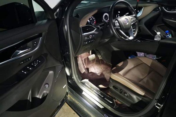 Buick Enclave 2022, 35800 км, за 21713 USD - фото 16