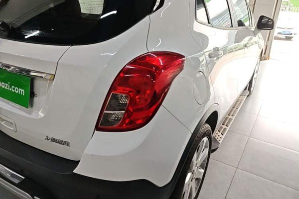 Buick Encore 2014, 35400 км, за 5068 USD - фото 9