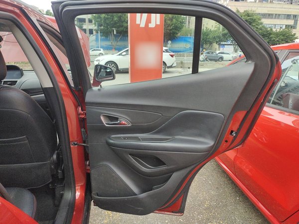 Buick Encore 2015, 83000 км, за 5259 USD - фото 17