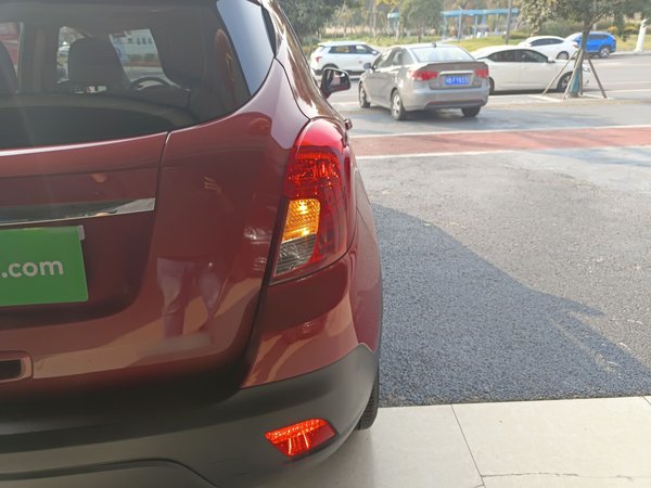 Buick Encore 2015, 87900 км, за 5699 USD - фото 7