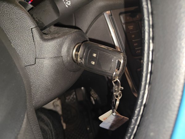 Buick Encore 2015, 141500 км, за 5639 USD - фото 14