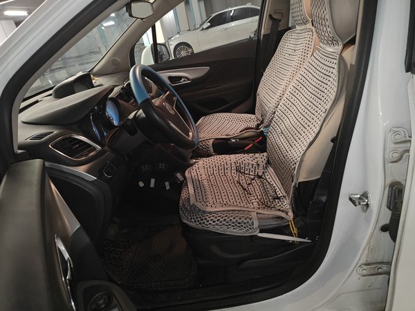 Buick Encore 2015, 141500 км, за 5639 USD - фото 12