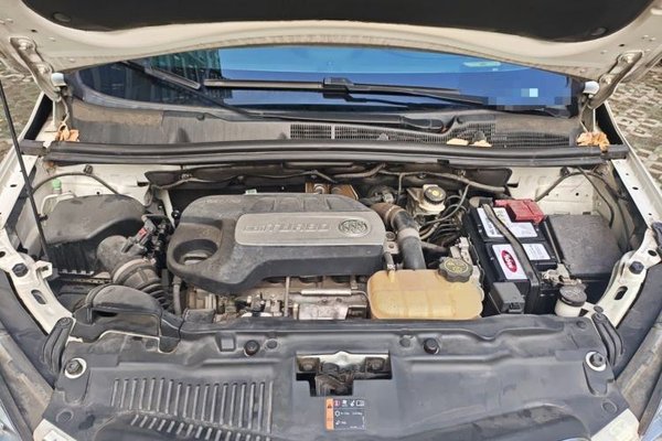 Buick Encore 2015, 44000 км, за 5127 USD - фото 17