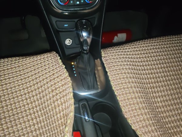 Buick Encore 2015, 70900 км, за 4057 USD - фото 15