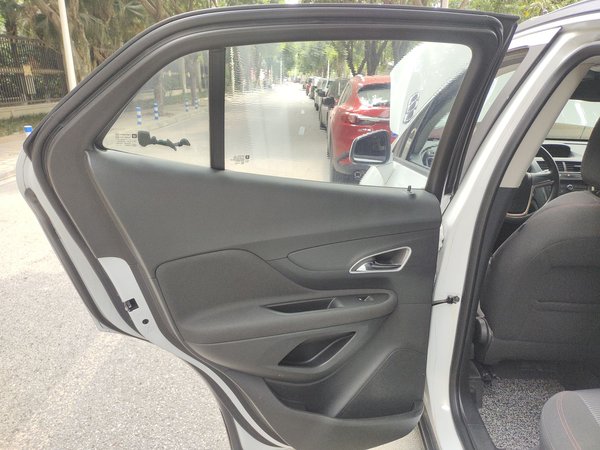 Buick Encore 2015, 95800 км, за 5555 USD - фото 27