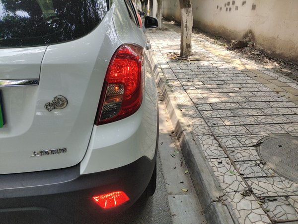 Buick Encore 2015, 95800 км, за 5555 USD - фото 7