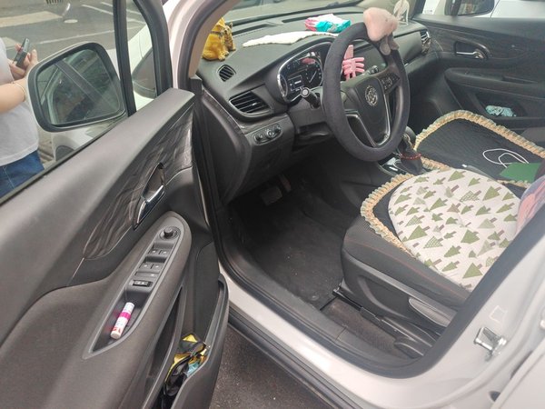 Buick Encore 2016, 17700 км, за 6035 USD - фото 17