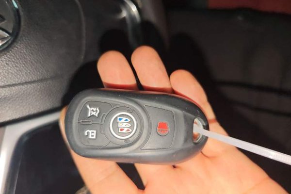 Buick Encore 2016, за 7091 USD - фото 12
