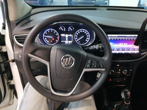 Buick Encore 2016, 99100 км, за 6308 USD - фото 14