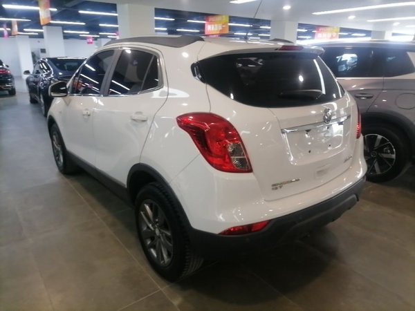 Buick Encore 2016, 99100 км, за 6308 USD