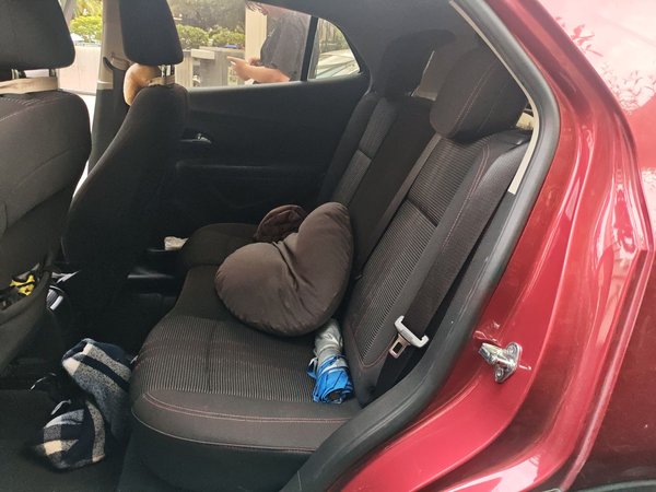 Buick Encore 2017, 63099 км, за 4981 USD - фото 9