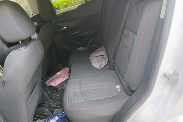 Buick Encore 2017, 74900 км, за 6350 USD - фото 14