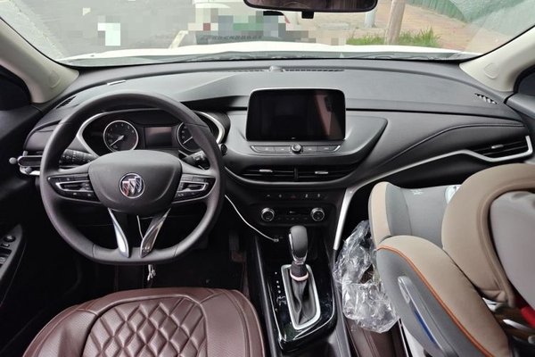Buick Encore 2021, 22800 км, за 9055 USD - фото 18
