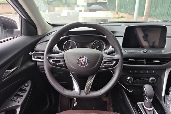 Buick Encore 2021, 22800 км, за 9055 USD - фото 9
