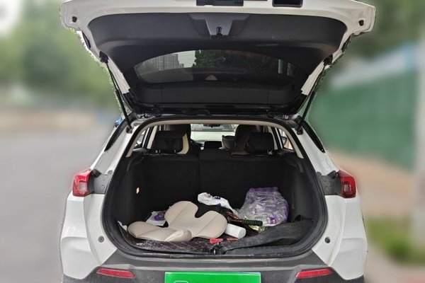 Buick Encore 2021, 22800 км, за 9055 USD - фото 16