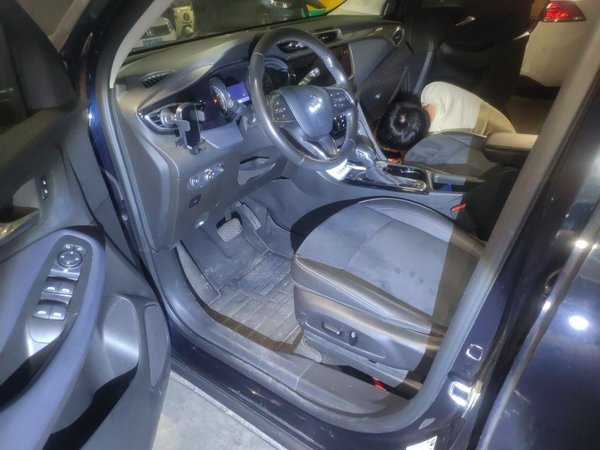 Buick Encore GX 2020, 93900 км, за 6090 USD - фото 17