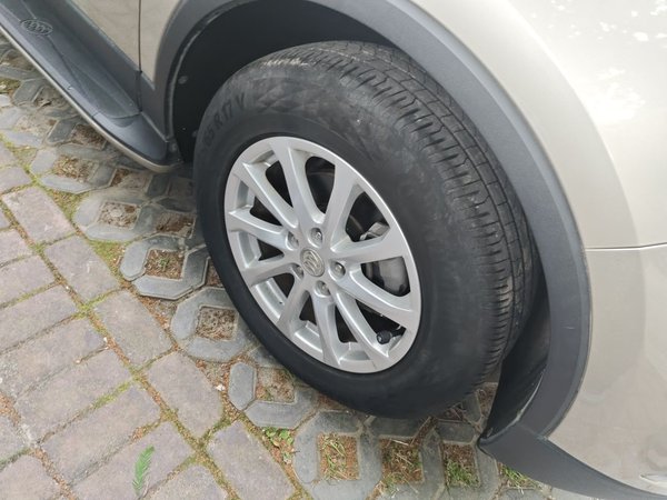 Buick Envision 2016, 112400 км, за 6813 USD