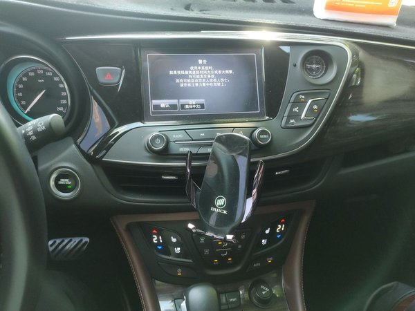 Buick Envision 2016, 111300 км, за 8557 USD - фото 10
