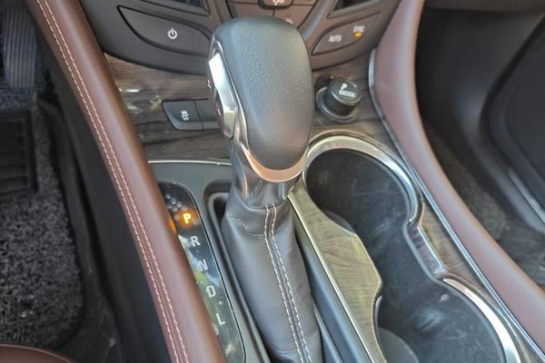 Buick Envision 2016, 79900 км, за 7938 USD - фото 11