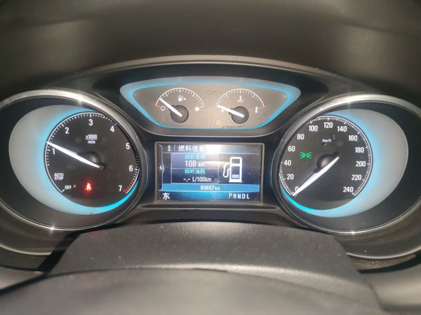 Buick Envision 2016, 86800 км, за 6897 USD - фото 12