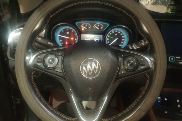 Buick Envision 2017, 64400 км, за 6398 USD - фото 11