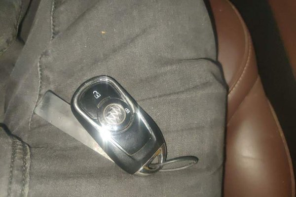 Buick Envision 2017, 64400 км, за 6398 USD - фото 9