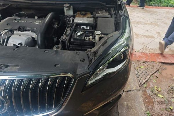 Buick Envision 2017, 124800 км, за 7143 USD