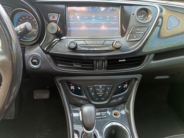 Buick Envision 2017, 85700 км, за 8306 USD - фото 16