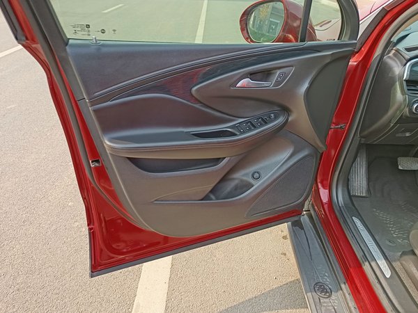 Buick Envision 2017, 85700 км, за 8306 USD - фото 21