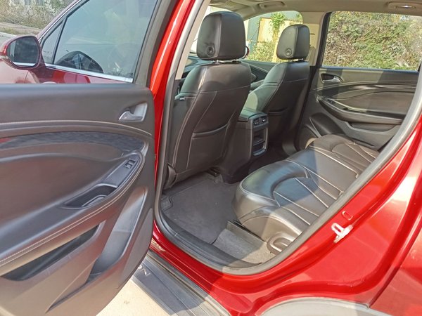 Buick Envision 2017, 85700 км, за 8306 USD - фото 23