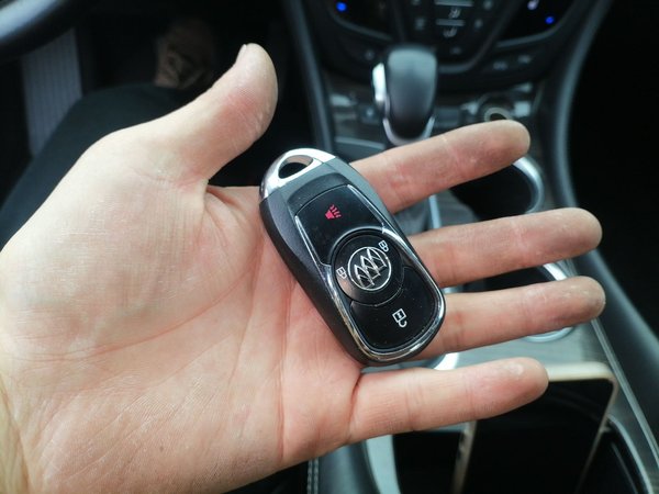 Buick Envision 2019, 65900 км, за 10138 USD - фото 23