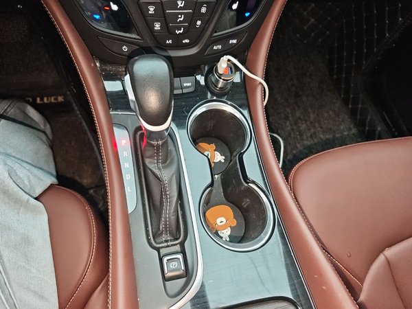 Buick Envision 2020, 33900 км, за 12677 USD - фото 10