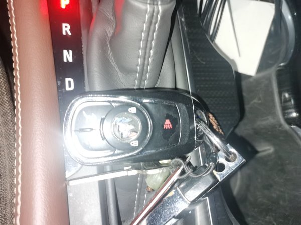 Buick Envision 2020, 60599 км, за 12716 USD - фото 9