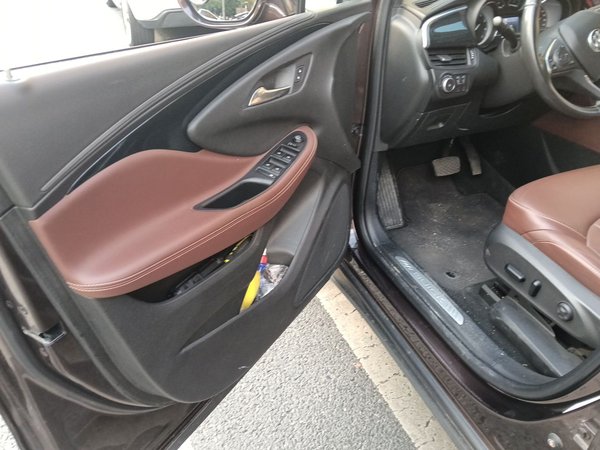 Buick Envision 2021, 65400 км, за 10300 USD - фото 17