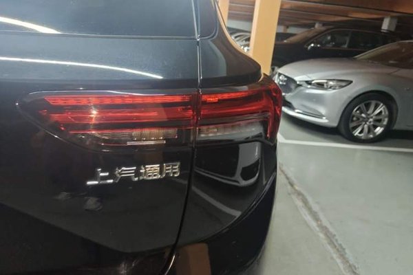 Buick Envision 2022, 53800 км, за 15269 USD - фото 7