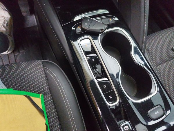Buick Envision 2022, 68800 км, за 12914 USD - фото 11