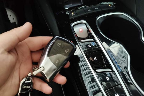 Buick Envision 2023, 26100 км, за 9999999 USD - фото 7