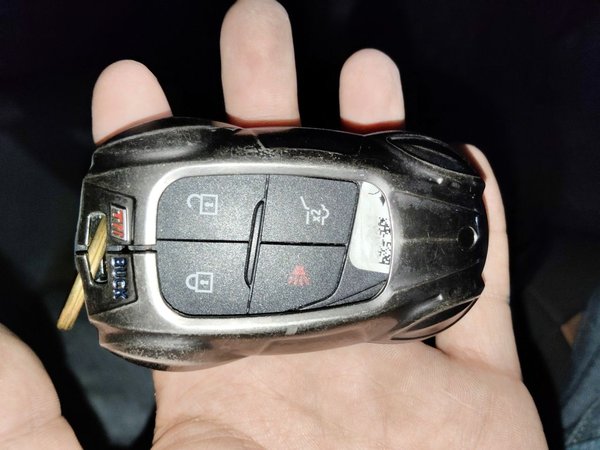 Buick Envision 2023, 12900 км, за 21651 USD - фото 17