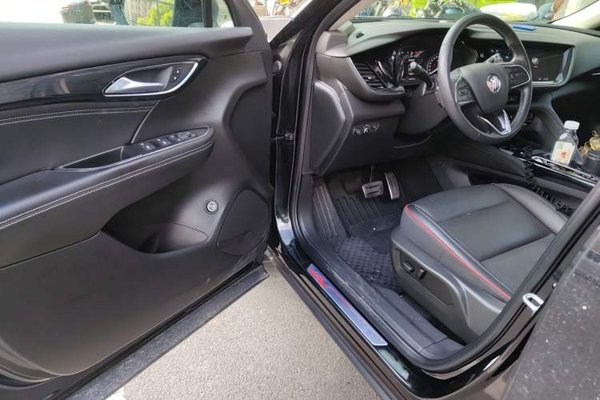 Buick Envision 2023, 56500 км, за 16419 USD - фото 16