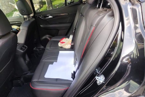 Buick Envision 2023, 56500 км, за 16419 USD - фото 17
