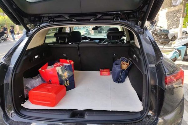 Buick Envision 2023, 56500 км, за 16419 USD - фото 19