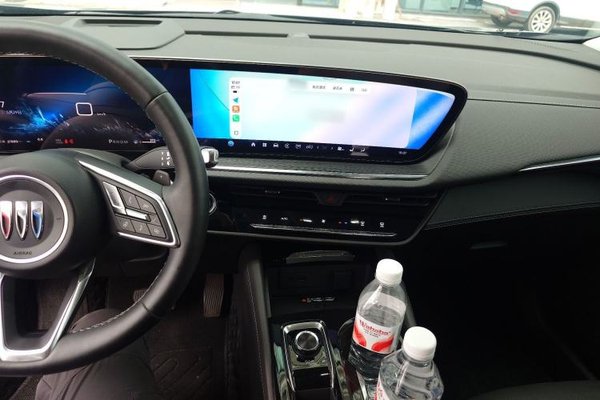 Buick Envision 2024, 27900 км, за 21273 USD - фото 9